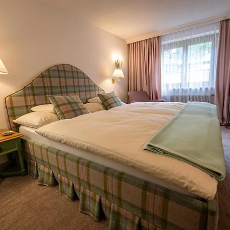Bed & Breakfast Hartenfels 4*