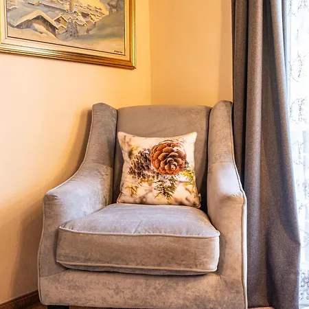 Bed & Breakfast Hartenfels 4*