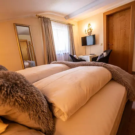Hartenfels 4* Lech