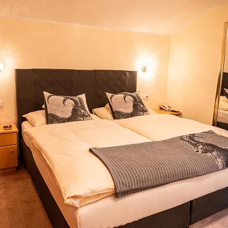 Hartenfels Bed & Breakfast Lech