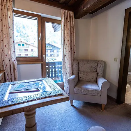 Hartenfels Bed & Breakfast Lech