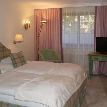 B&B Hartenfels