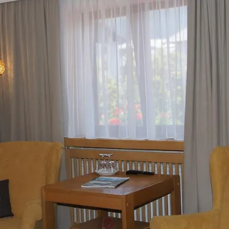 فندق مبيت وإفطار Hartenfels ليش ام ارلبرغ