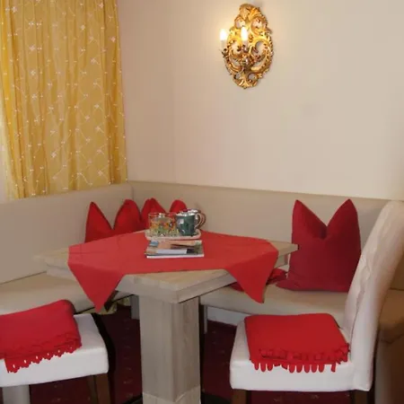 Hartenfels 3* ليش ام ارلبرغ